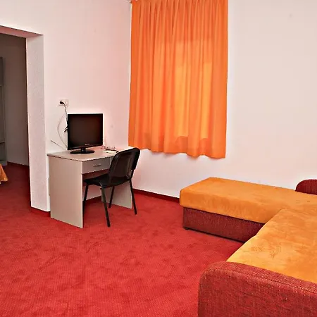 Serdica Hotel 2*